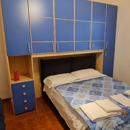 Ferienwohnung La Francigena - Via Voghera Piacenza Exterior foto